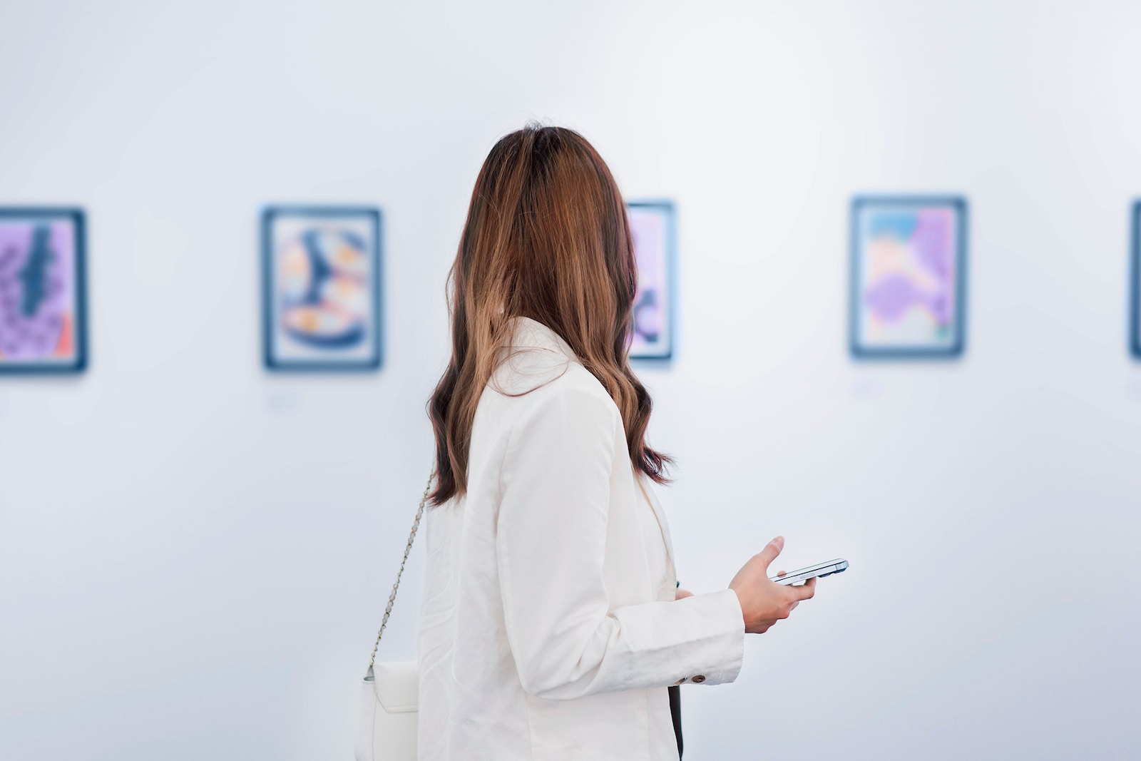 Go to the full article on art investment