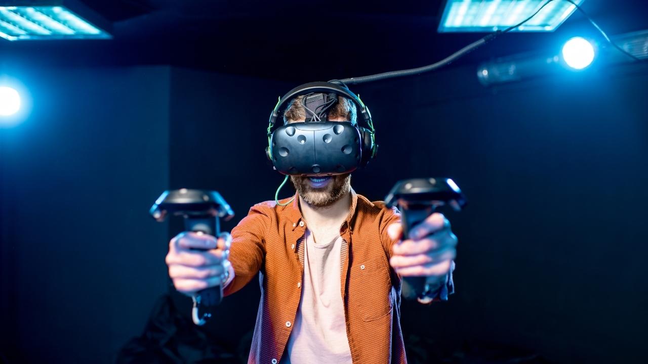 The future of the video game industry: virtual reality and investments