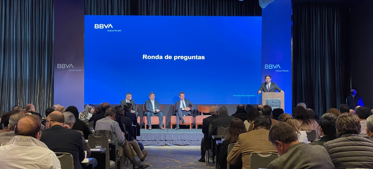 BBVA Suiza y BBVA Perú se reúnen en Lima